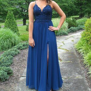 Faviana navy prom dress